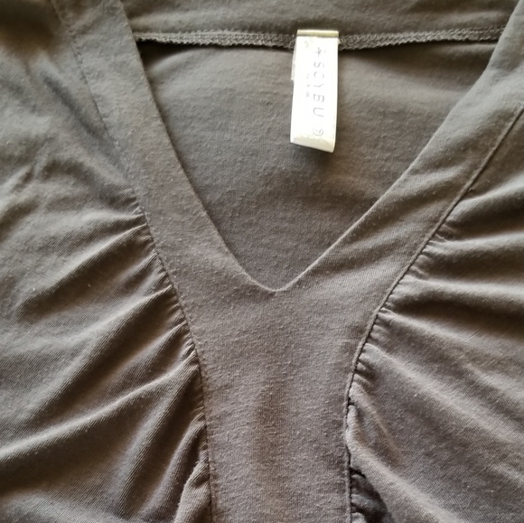 Gray Soybu Top - Picture 2 of 7